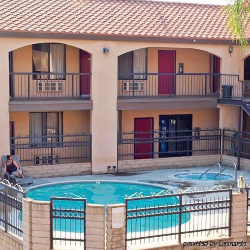 Five Star Inn ウェストコビーナ 設備 写真